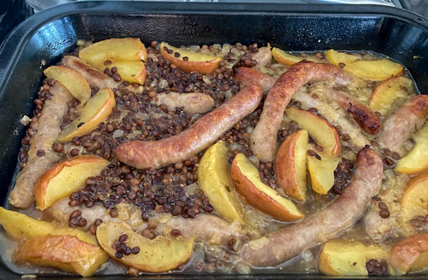 Sausage, lentil and apple bake - Intwood Farm & Butchers Sausage, lentil and apple bake